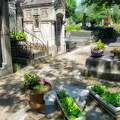Graves at Père-Lachaise 
